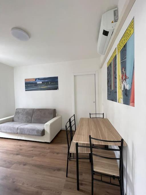 Appartamento L'Etrange Rendez-Vous Tome 1 Carona  Esterno foto